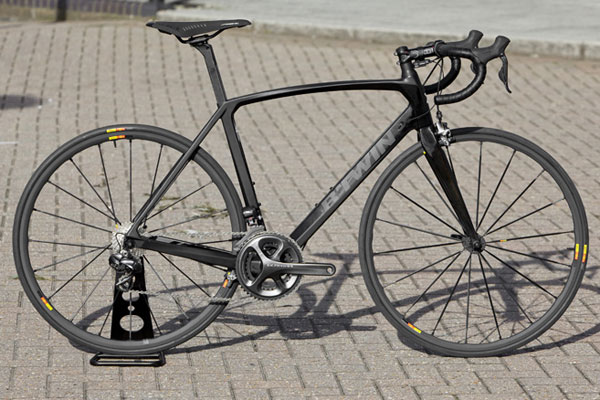 B'Twin Ultra Road bike B'Twin Ultra Road bike